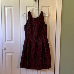 Above-the-Knee-length dress Size M